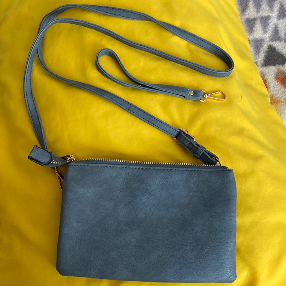 Crossbody bag